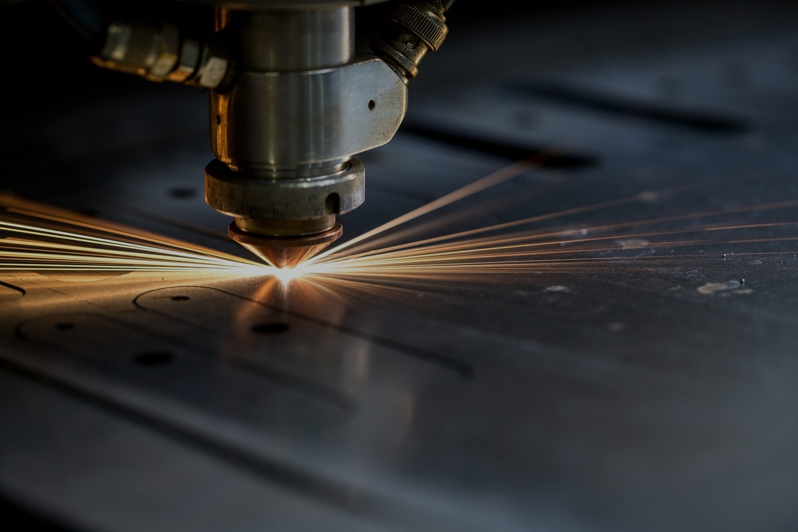 The Do's and Don'ts of Laser Cutting | Fast Radius
