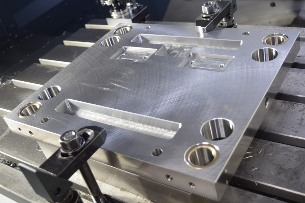 Metal injection mold